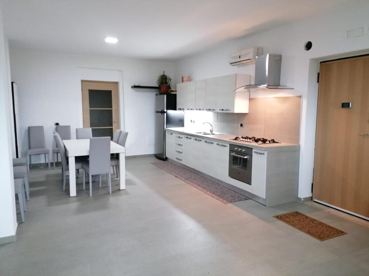 Villa Santoro Ai Tre Ulivi Con Piscina Privata Caiazzo Dış mekan fotoğraf