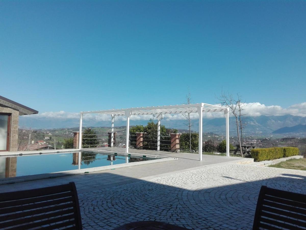 Villa Santoro Ai Tre Ulivi Con Piscina Privata Caiazzo Dış mekan fotoğraf
