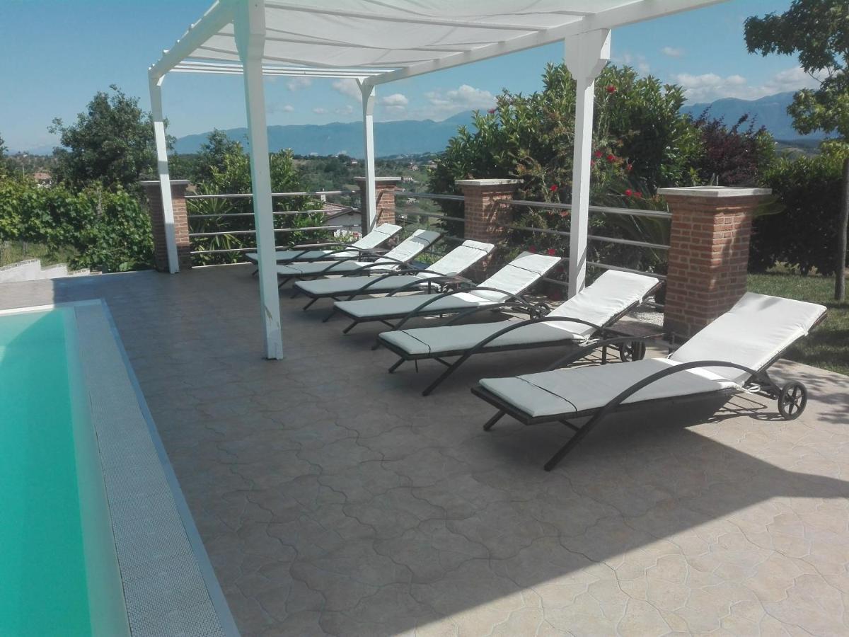 Villa Santoro Ai Tre Ulivi Con Piscina Privata Caiazzo Dış mekan fotoğraf