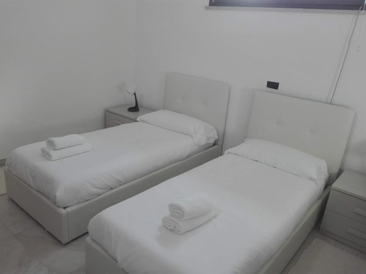 Villa Santoro Ai Tre Ulivi Con Piscina Privata Caiazzo Dış mekan fotoğraf