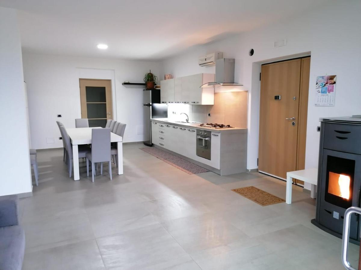 Villa Santoro Ai Tre Ulivi Con Piscina Privata Caiazzo Dış mekan fotoğraf