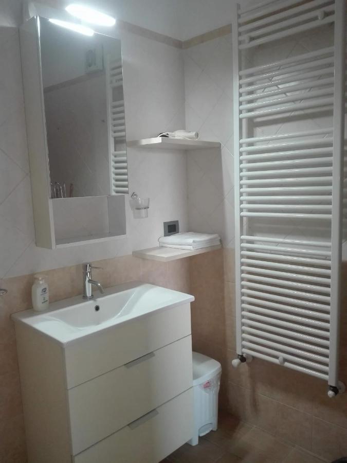 Villa Santoro Ai Tre Ulivi Con Piscina Privata Caiazzo Dış mekan fotoğraf